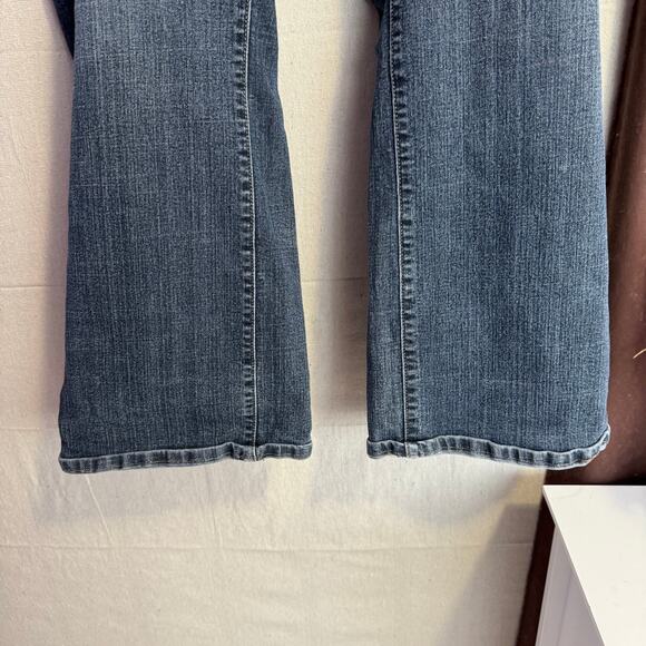 St John's Bay Women's Jeans Size 24W Blue Denim Embroidery Pockets Bootcut - Picture 3 of 12